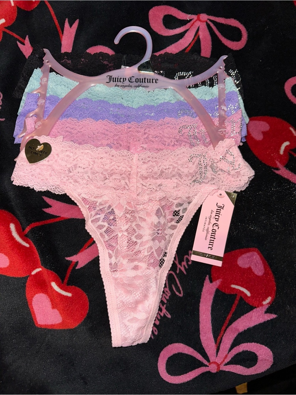 Juicy Couture 5 Lace Thong Set